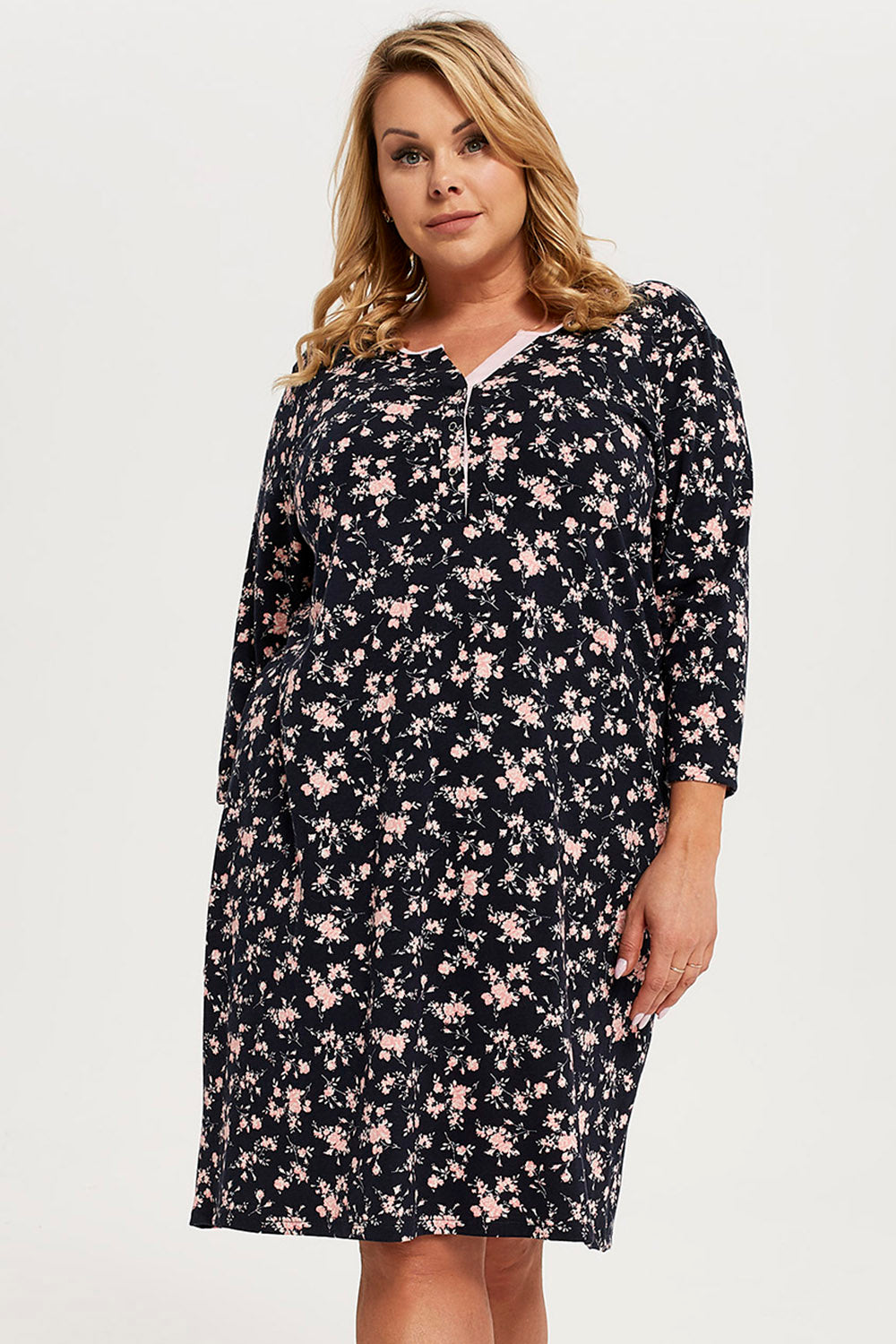 Nightshirt model 181656 Italian Fashion