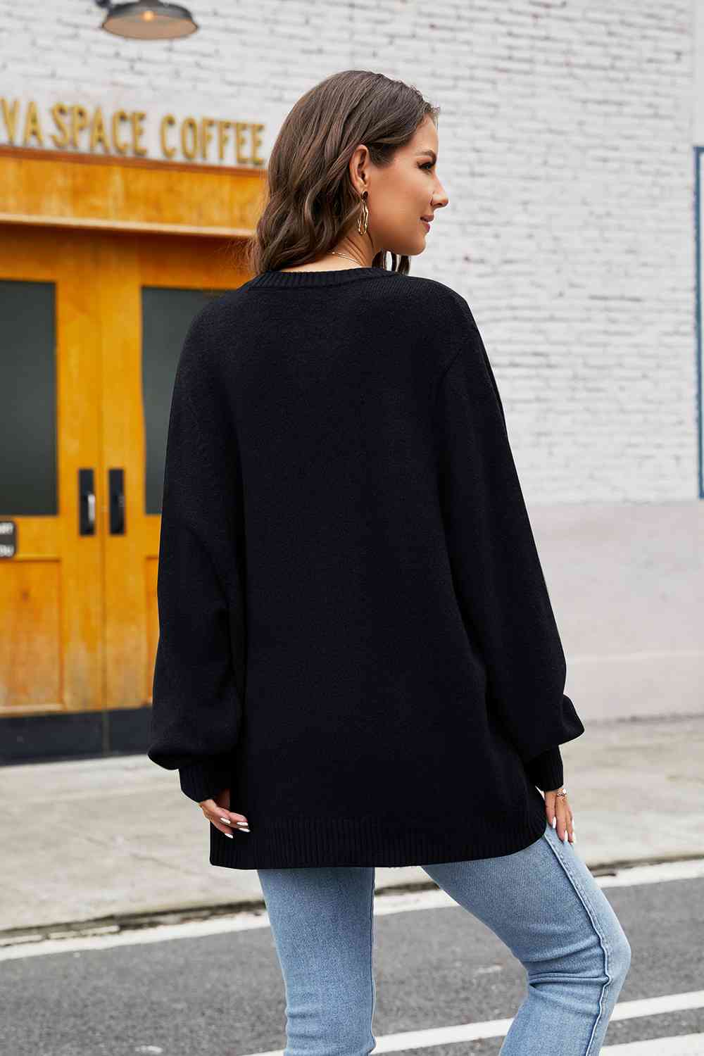 Round Neck  Long Sleeve Sweater
