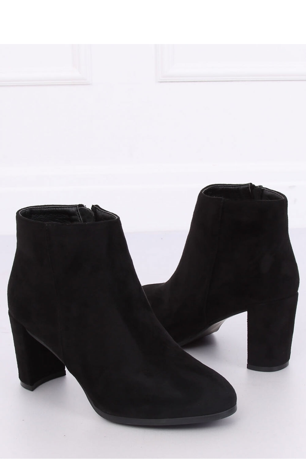 Heel boots model 134764 Inello Inello